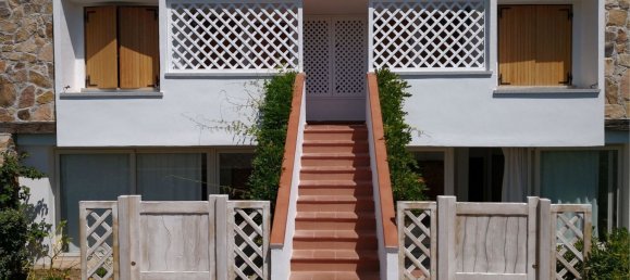 2 bedrooms Apartment in Olbia, Italy No. 336680 4