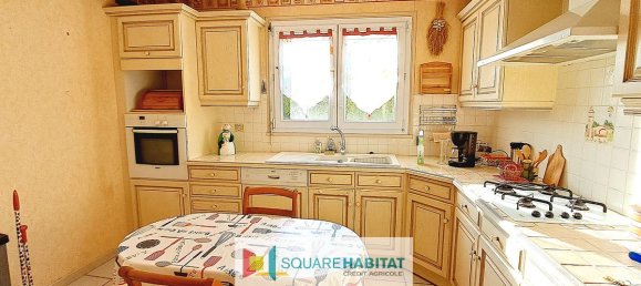 3 bedrooms House in Romilly-sur-Seine, France No. 209705 3