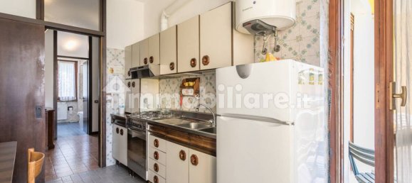 Apartamento de 3 dormitorios en Merate, Italy No. 276358 9