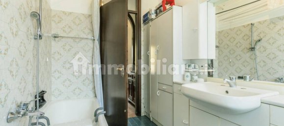 Apartamento de 3 dormitorios en Merate, Italy No. 276358 17