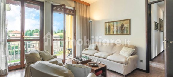 Apartamento de 3 dormitorios en Merate, Italy No. 276358 5
