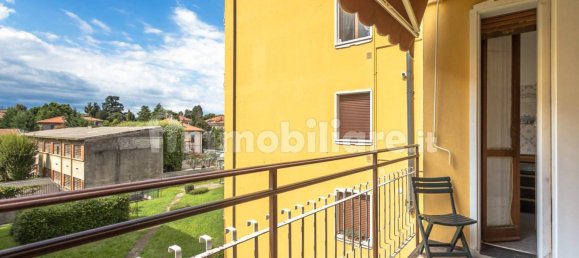 Apartamento de 3 dormitorios en Merate, Italy No. 276358 8
