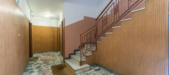 2-salle Appartement à Corsico, Italy No. 290584 11