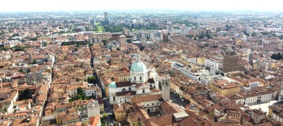 951m² Land in Brescia, Italy No. 131862 11