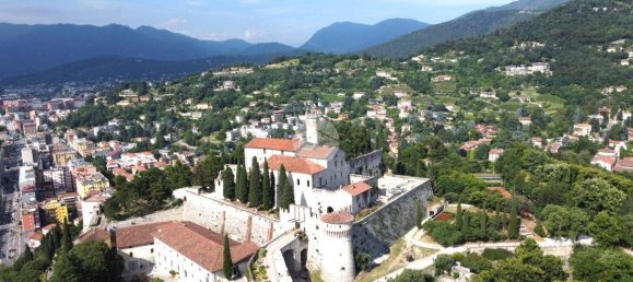 951m² Land in Brescia, Italy No. 131862 3