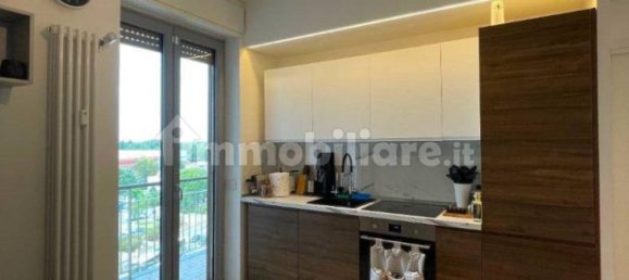 2 bedrooms Apartment in San Donato Milanese, Italy No. 379006 2