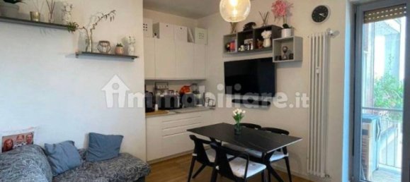 2 bedrooms Apartment in San Donato Milanese, Italy No. 379006 3