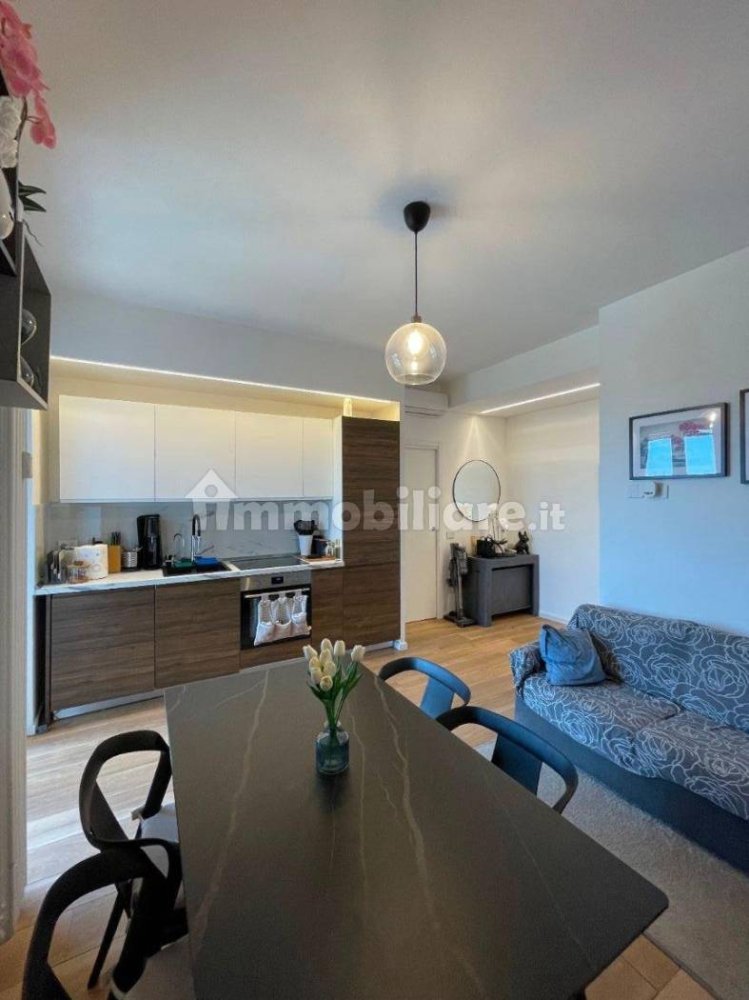2 bedrooms Apartment in San Donato Milanese, Italy No. 379006