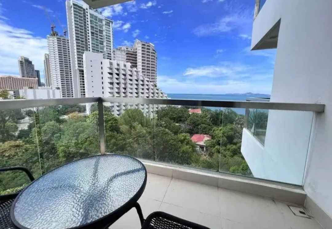 Studio in the Condo in The Palm Wongamat Beach Pattaya, Thailand No. 33745