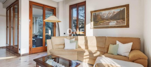 3 rooms Apartment in Monza, Italy No. 117093 16