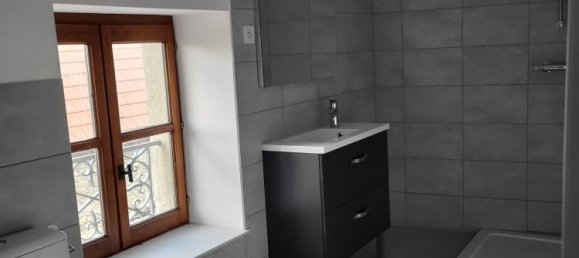 Casa de 7 habitaciónes en Serrieres-de-Briord, France No. 195262 15