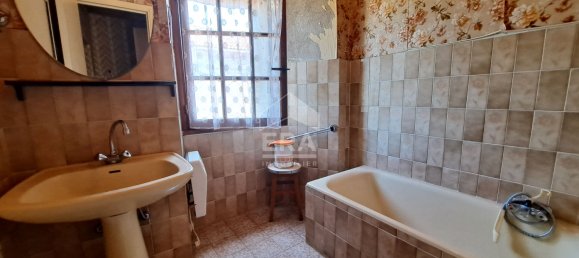 3غرفة منزل في Rapale, France رقم 42099 4