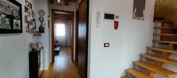 5 rooms Apartment in Chioggia, Italy No. 216991 11