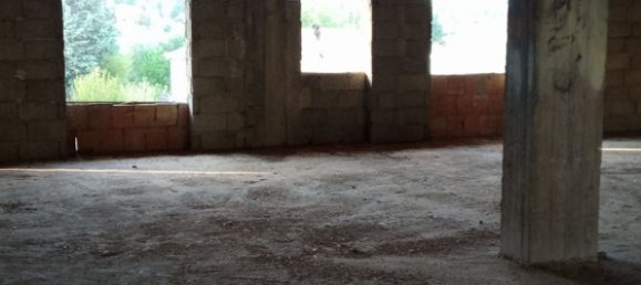 6 rooms Apartment in Roggiano Gravina, Italy No. 256869 8