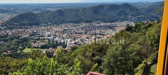 Apartamento de 1 dormitorio en Como, Italy No. 341528 12