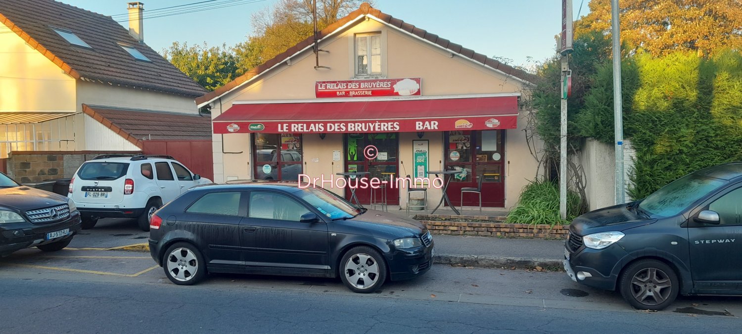 85m² Commercial property in Morsang-sur-Orge, France No. 115298