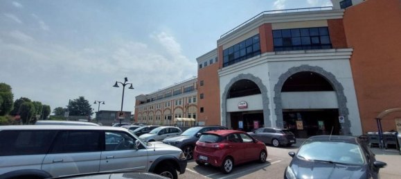 Gewerbliche Immobilie in Inzago, Italy 446m², Nr. 379259 10