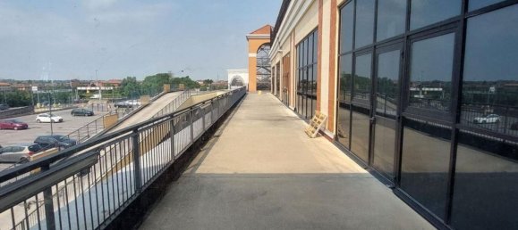 Gewerbliche Immobilie in Inzago, Italy 446m², Nr. 379259 7