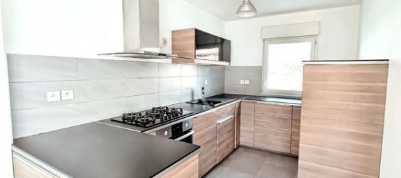 Casa de 3 dormitorios en Avignon, France No. 310335 6