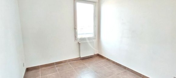 Casa de 3 dormitorios en Avignon, France No. 310335 9