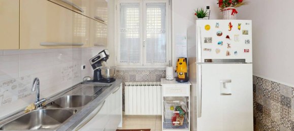 3-salle Maison à Arzano, Italy No. 24603 33