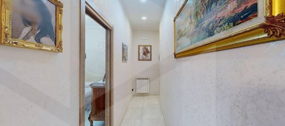 3-salle Maison à Arzano, Italy No. 24603 18