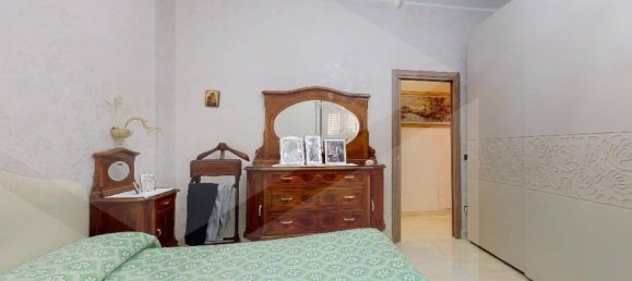 3-salle Maison à Arzano, Italy No. 24603 20