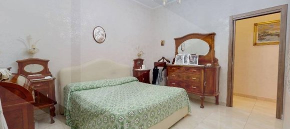 3-salle Maison à Arzano, Italy No. 24603 21