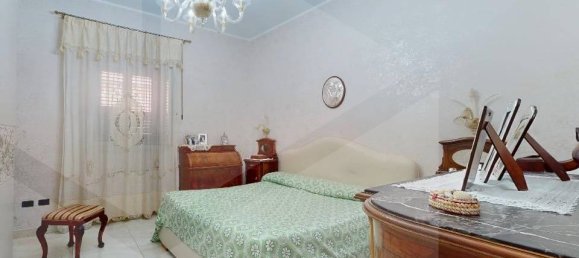 3-salle Maison à Arzano, Italy No. 24603 19