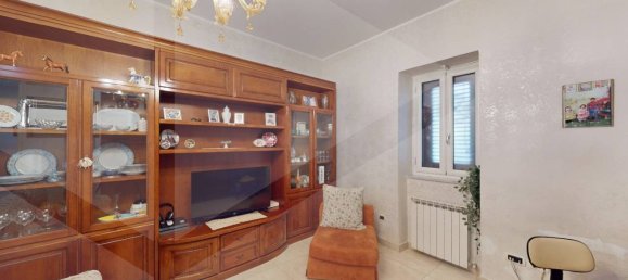 3-salle Maison à Arzano, Italy No. 24603 16