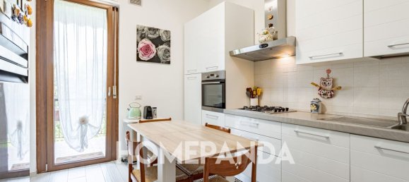 4 rooms Apartment in Ponte San Pietro, Italy No. 153831 8