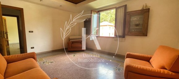 6 rooms House in Savona, Italy No. 65767 5