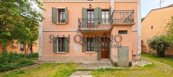 7 rooms Villa in Boretto, Italy No. 175762 2