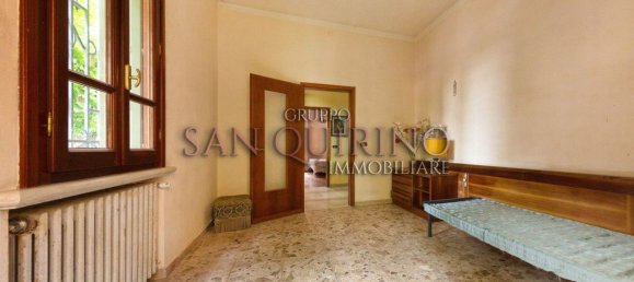 7 rooms Villa in Boretto, Italy No. 175762 13