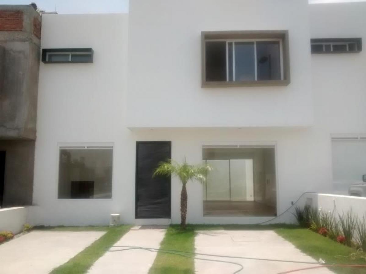 Casa de 3 dormitorios en Querétaro, Mexico No. 168269