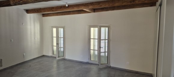 3 bedrooms Apartment in Orange, France No. 287664 3