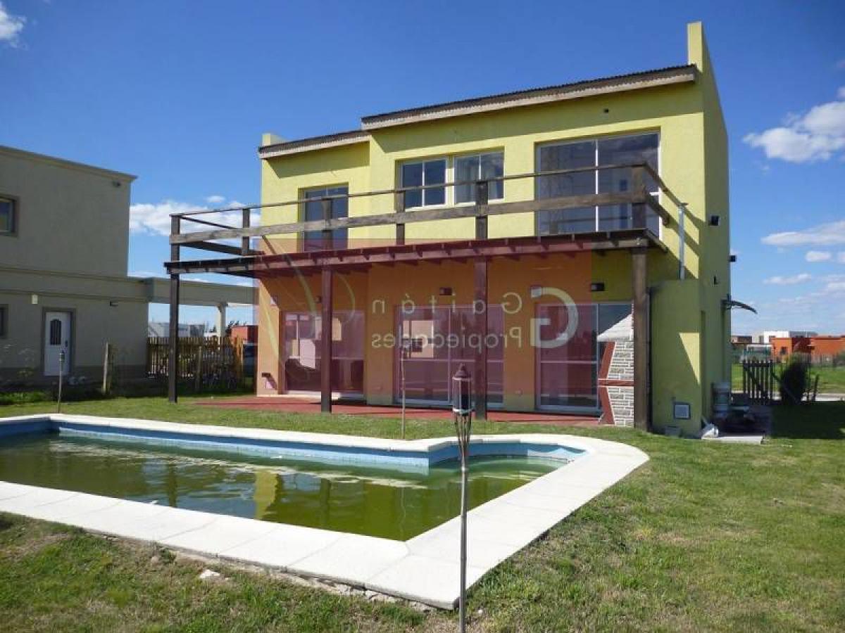 3 غرف نوم منزل في Tigre, Argentina رقم 89468