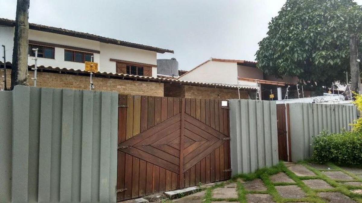 4 bedrooms House in Salvador, Brazil No. 447725