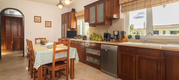 4 bedrooms House in Palmela, Portugal No. 104528 18