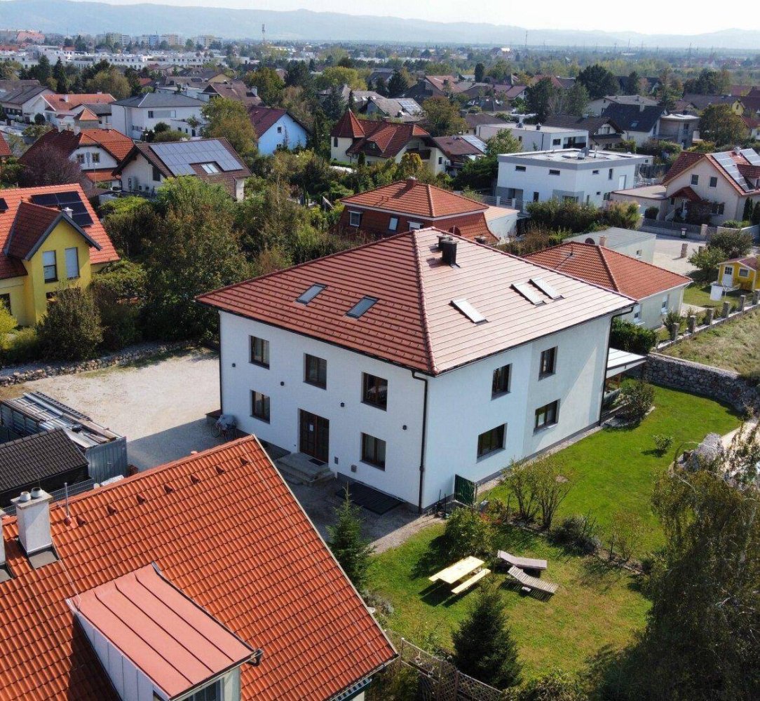 145m² Office in Wiener Neustadt, Austria No. 134317