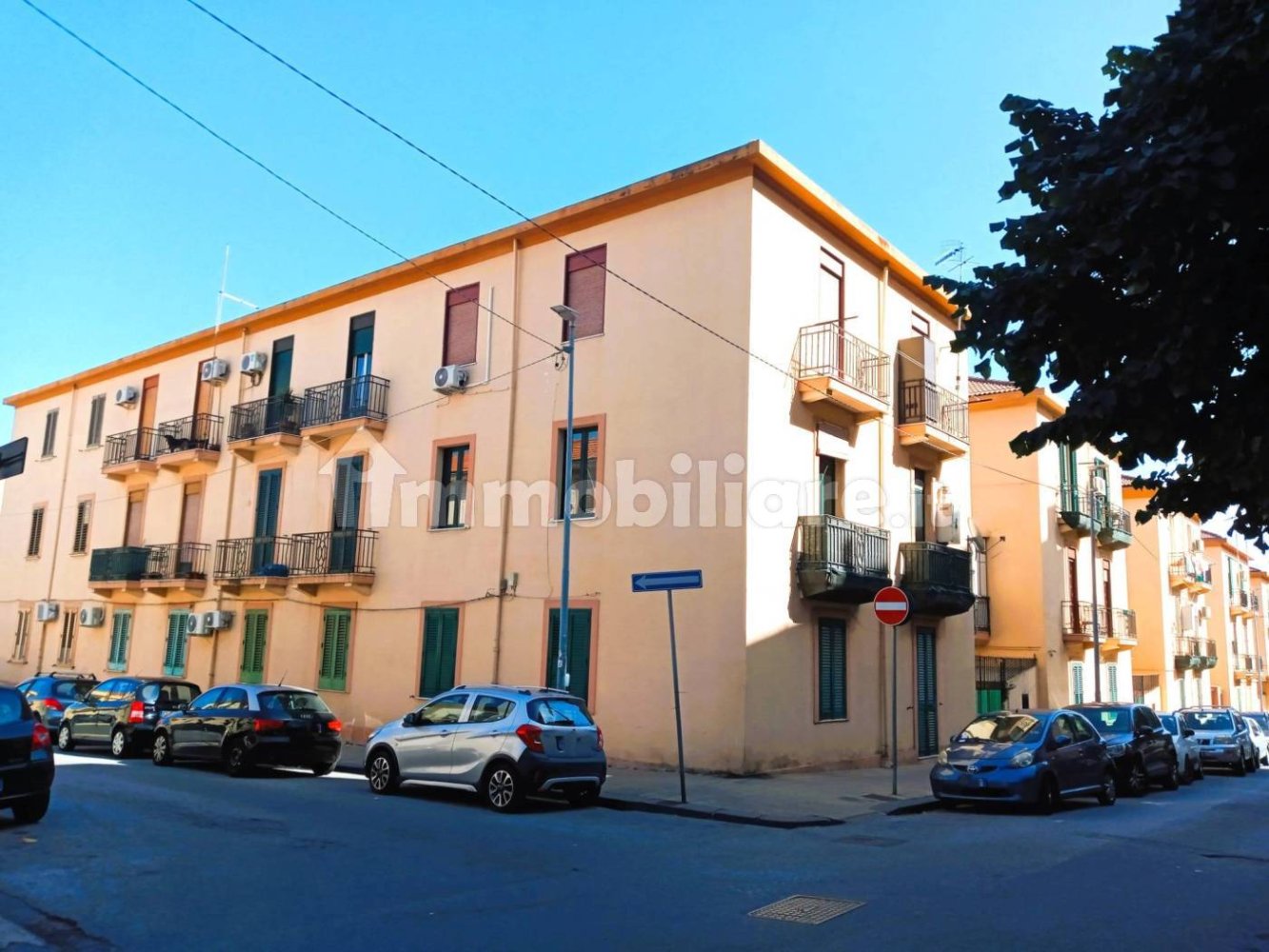 2 bedrooms Apartment in Messina, Italy No. 126811