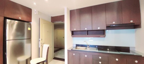 Кондоминиум  с 2 спальнями в Банг Рак, Таиланд № 63403 12