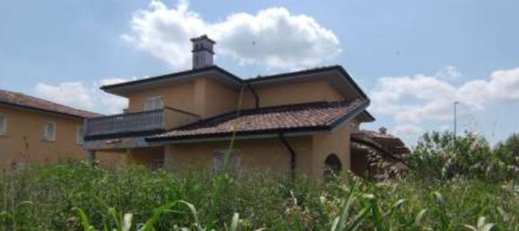 Villa de 6 habitaciónes en Roncaro, Italy No. 3350 18