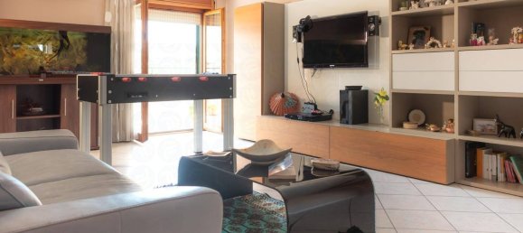 3 rooms Apartment in Nocera Superiore, Italy No. 280353 2