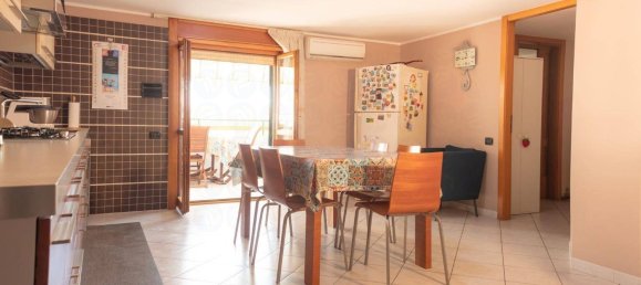 3 rooms Apartment in Nocera Superiore, Italy No. 280353 4