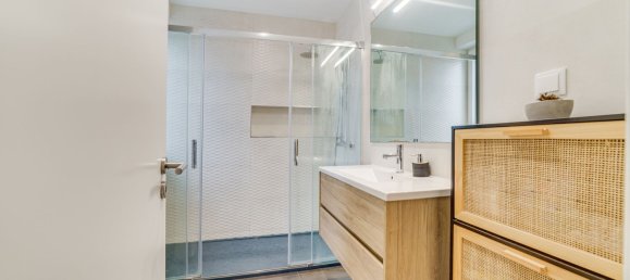 4 bedrooms Apartment in Lisbon, Portugal No. 12233 19