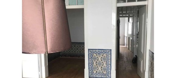 1286m² Building in Lisbon, Portugal No. 123546 2