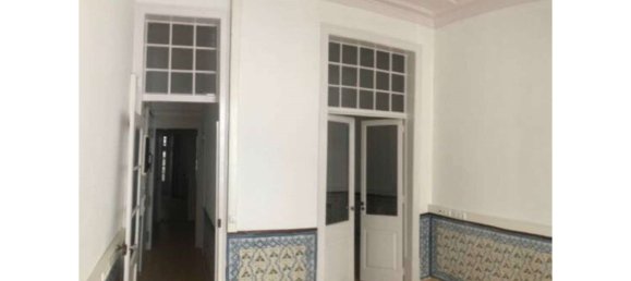 1286m² Building in Lisbon, Portugal No. 123546 11