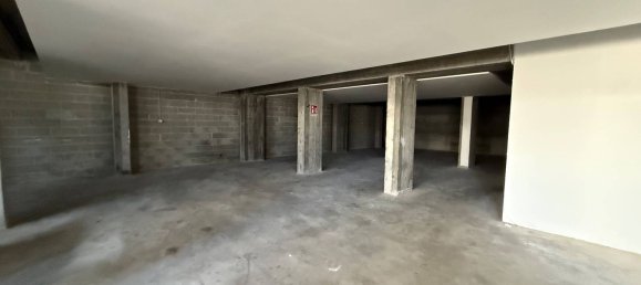 338m² Commercial property in Asti, Italy No. 8481 9