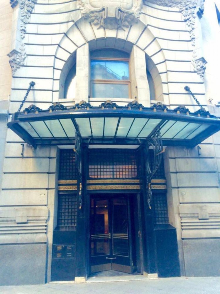 240m² Office in Buenos Aires, Argentina No. 107694